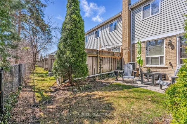 Additional image 43 of 58 Heathcliffe Sq Unit 58