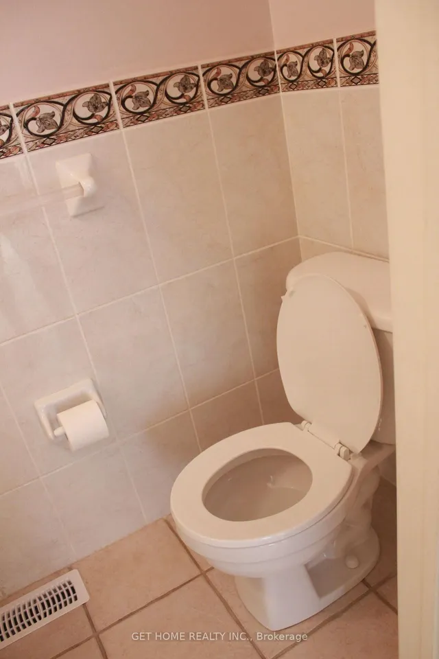 Additional image 13 of 32 Torrance Woods