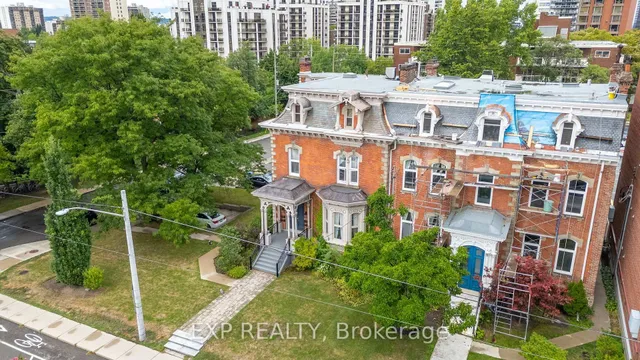 Additional image 31 of 46 Herkimer St Unit 2