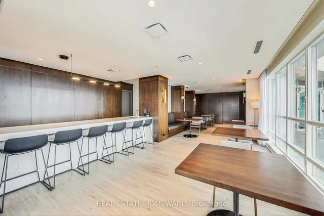 Additional image 9 of 410 Queens Quay Unit LPH4