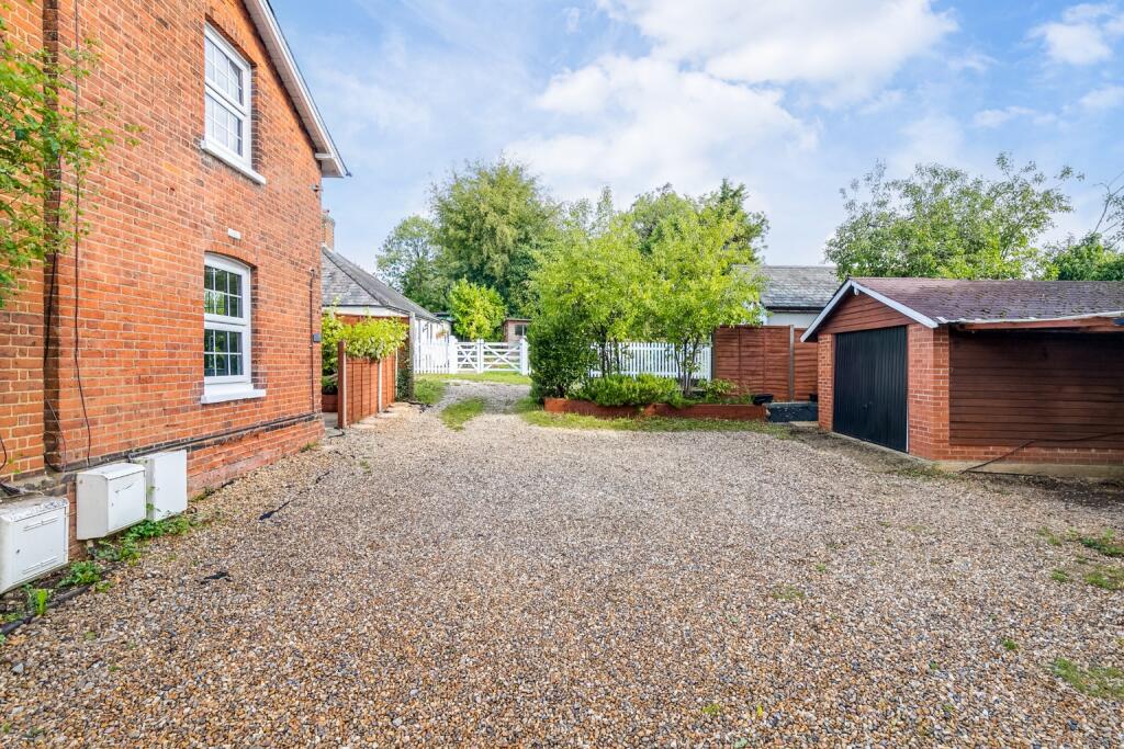 Additional image 34 of Station Road, Digswell, Welwyn, Hertfordshire, AL6 0EA