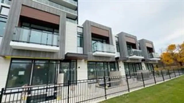 Additional image 3 of 20 O'Neill Rd Unit TH 01