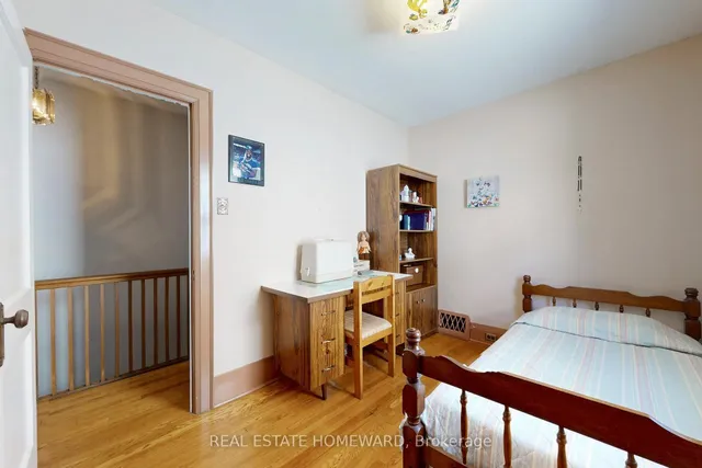 Additional image 26 of 87 Guestville Ave