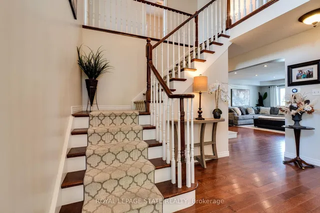 Additional image 19 of 274 Springvalley Cres