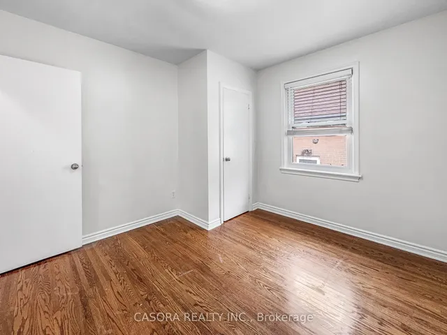 Additional image 24 of 300 East 32nd St