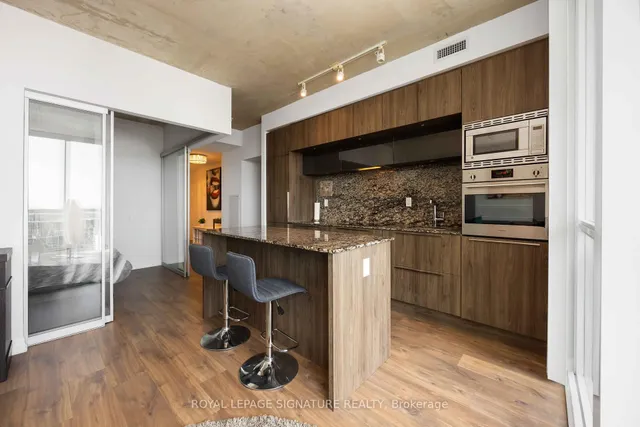 Additional image 13 of 88 Blue Jays Way Unit 3407