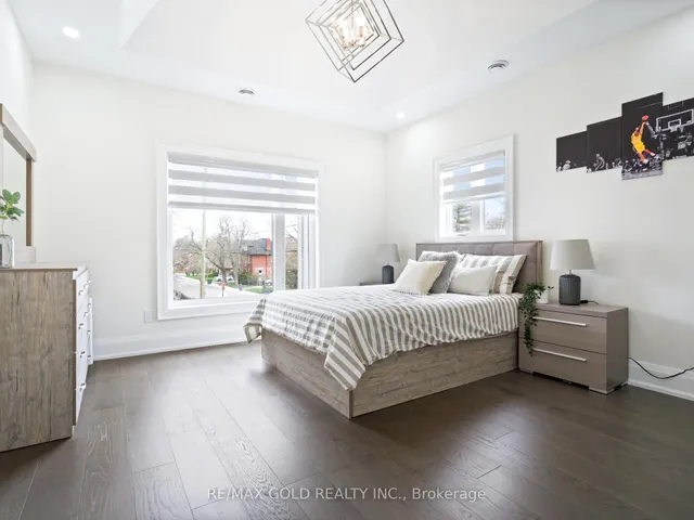 Additional image 27 of 135 Mill St