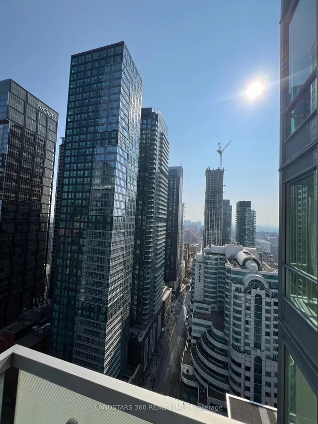 Additional image 27 of 80 John St Unit 2803