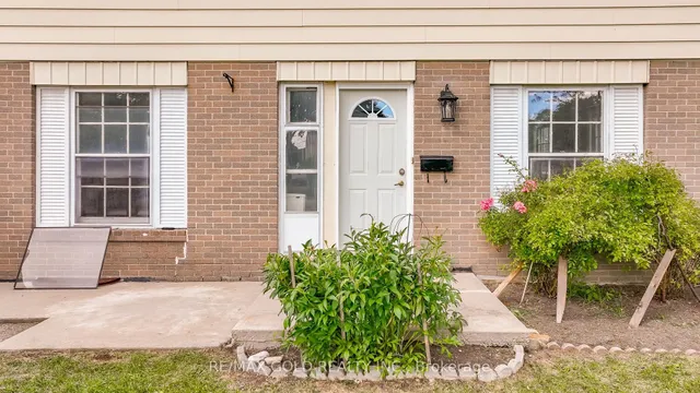 Additional image 6 of 66 Danesbury Cres