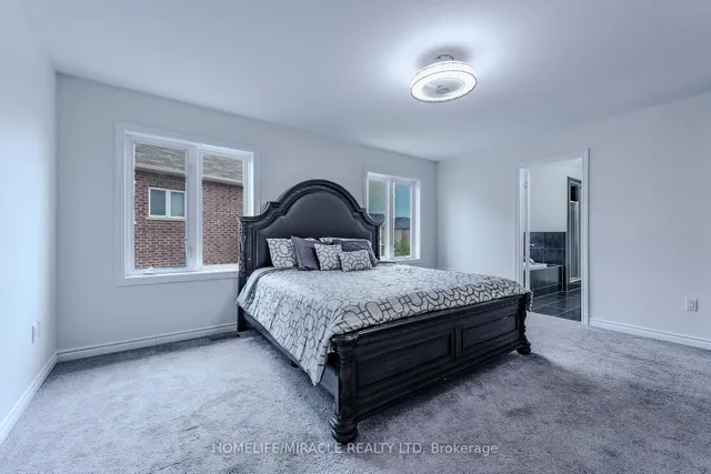 Additional image 20 of 61 Bucksaw St