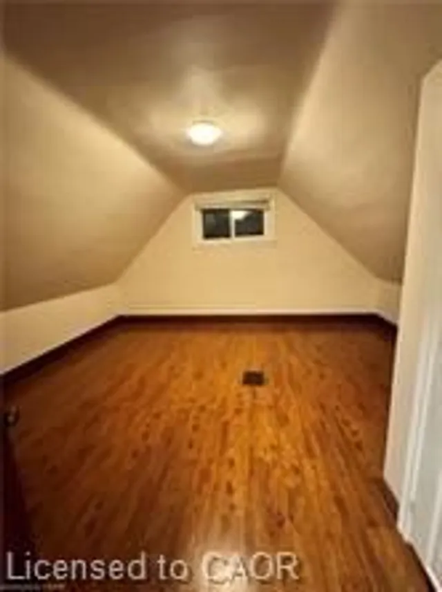 Additional image 9 of 44 Gladstone Ave