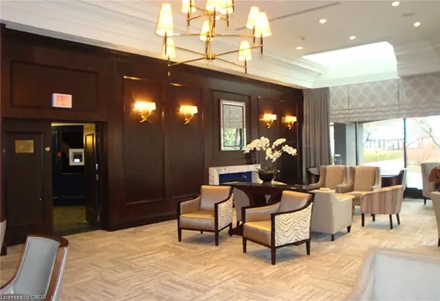 Additional image 28 of 65 Harbour Sq Unit 906