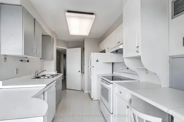 Additional image 14 of 100 Millside Dr Unit 1109