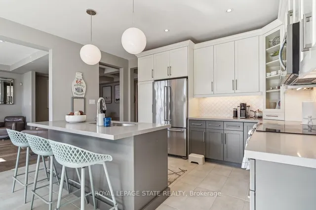 Additional image 9 of 11 Secinaro Ave