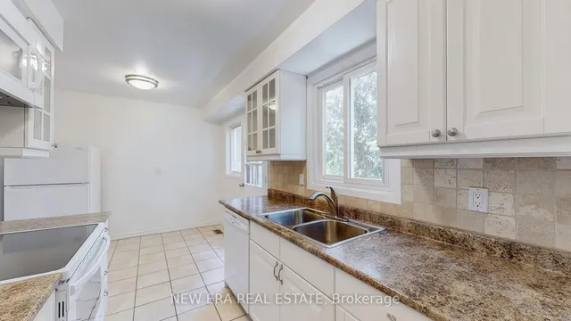 Additional image 23 of 7227 Joliette Cres