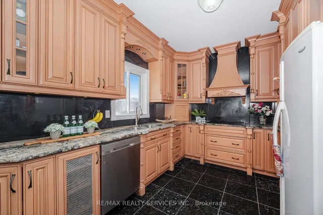 Additional image 13 of 59 Hullen Cres