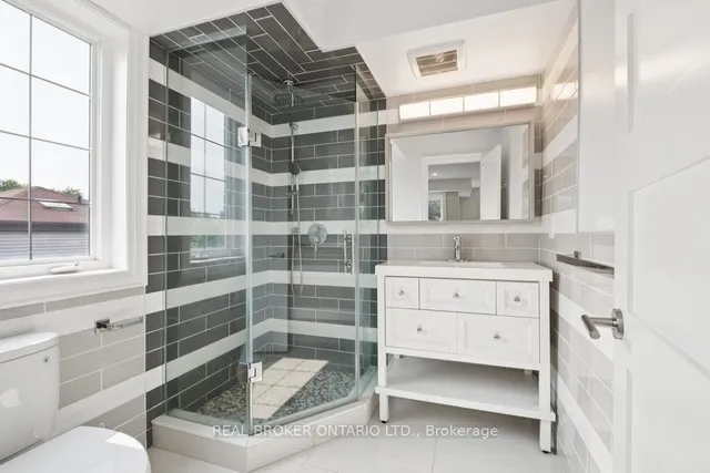 Additional image 13 of 108 Hatherley Rd