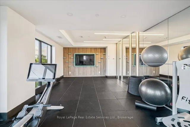 Additional image 44 of 335 WHEAT BOOM Dr Unit 2001