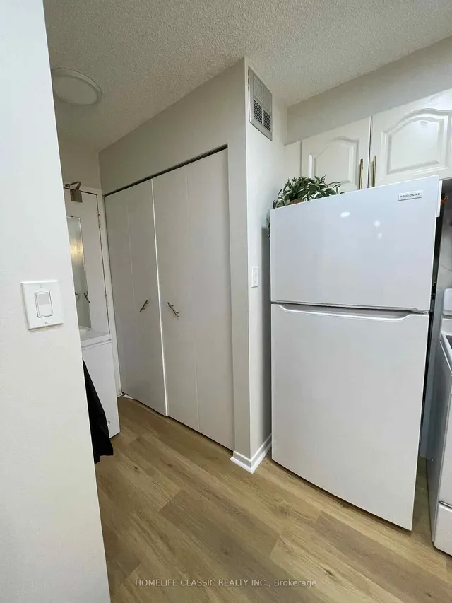 Additional image 12 of 90 Ling Rd Unit 603