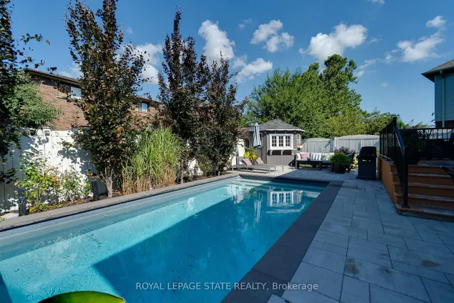 Additional image 39 of 274 Springvalley Cres