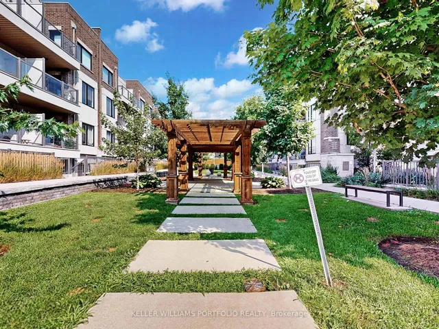 Additional image 18 of 252 Royal York Rd Unit 212