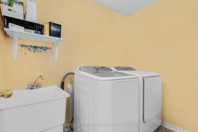 Additional image 31 of 67 Roundstone Dr