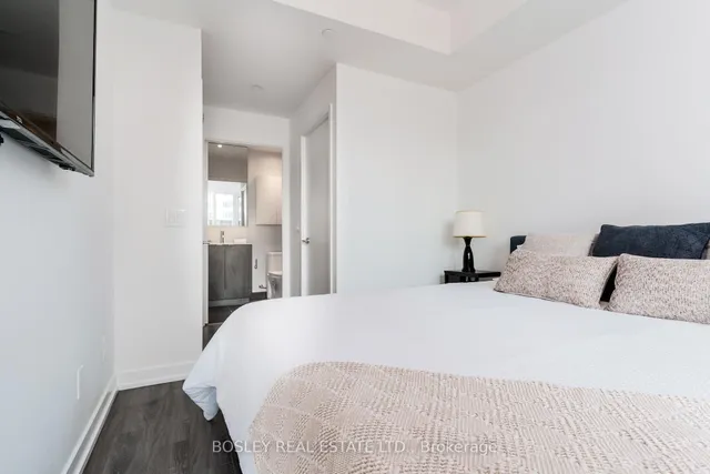 Additional image 29 of 20 Edward St Unit 1509