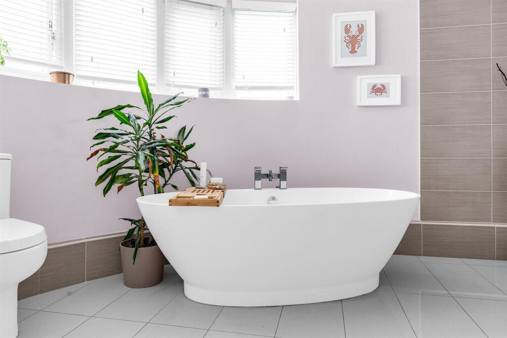 Additional image 11 of Tanglewood, Welwyn