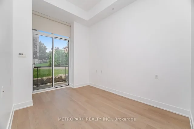 Additional image 15 of 85 Robinson St Unit 102