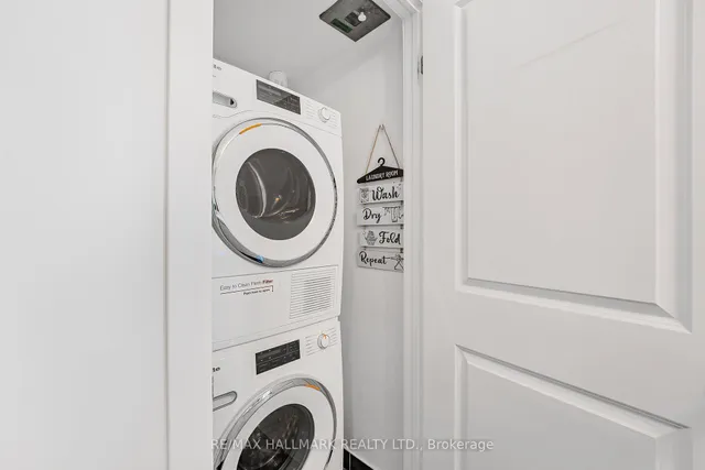 Additional image 12 of 105 George St Unit 1704