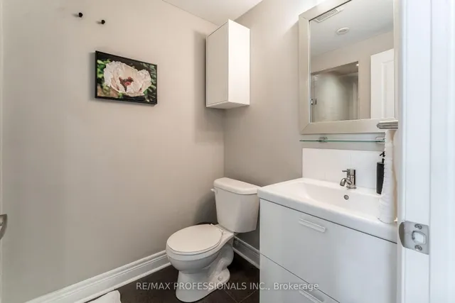 Additional image 45 of 1812 Burnhamthorpe Rd Unit 1