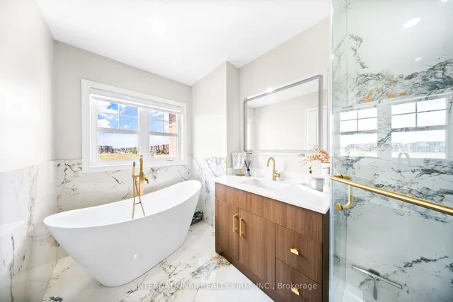 Additional image 17 of 8 Hogan Manor Dr