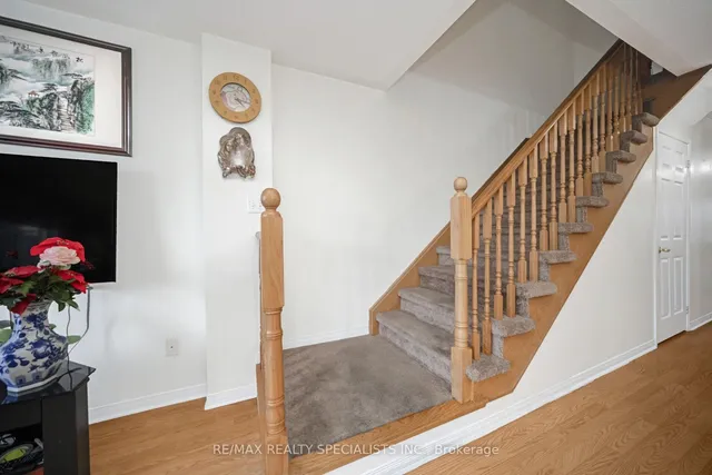 Additional image 19 of 43 Rockgarden Tr Unit 1