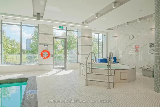 Additional image 27 of 38 Forest Manor Rd Unit 411