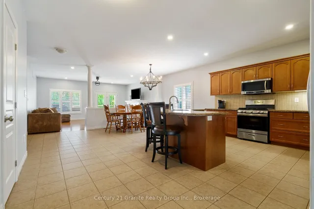 Additional image 8 of 66 Magnificent Way