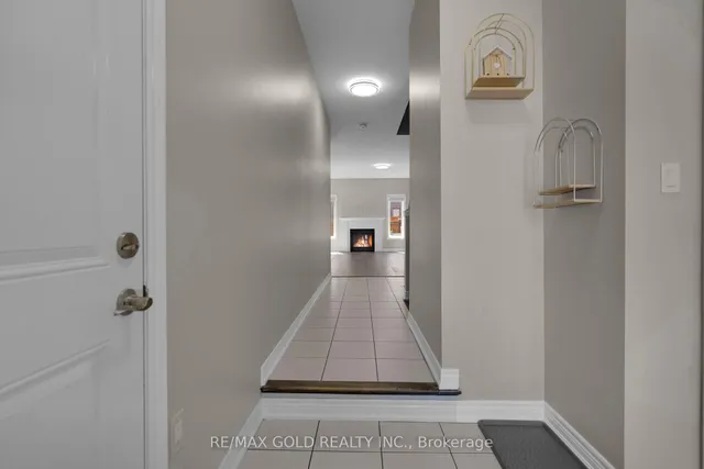Additional image 9 of 19 Santa Barbara Lane