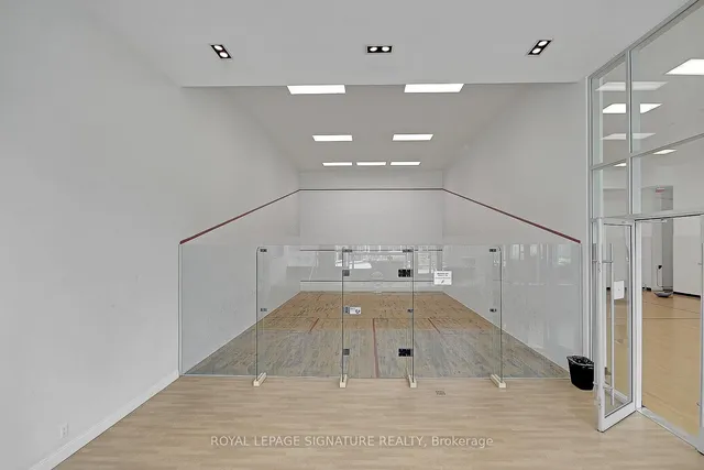 Additional image 44 of 90 Park Lawn Rd Unit 2005