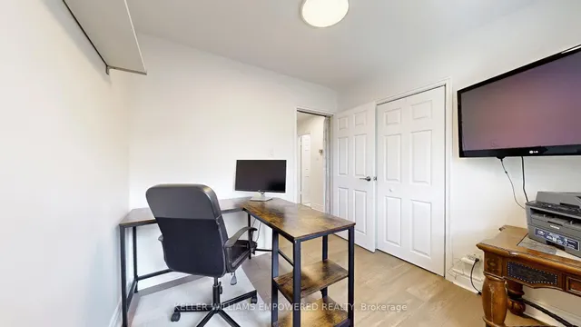 Additional image 19 of 30 Paperbirch Dr