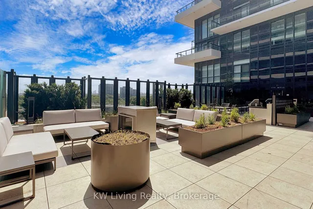 Additional image 46 of 30 Inn on the Park Dr Unit 1608