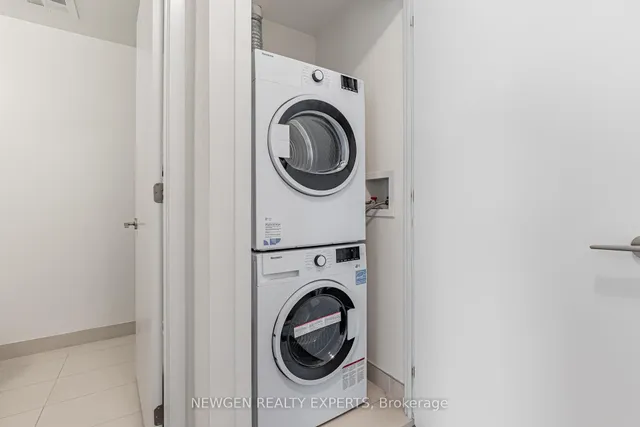 Additional image 23 of 3100 Keele St Unit 521