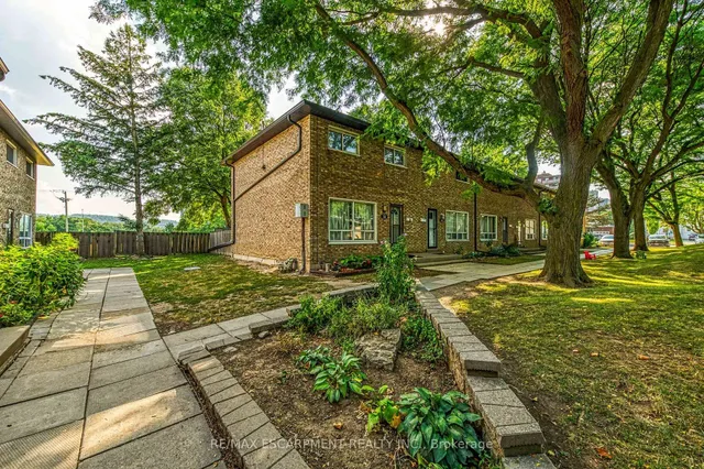 Additional image 25 of 18 Riverdale Dr