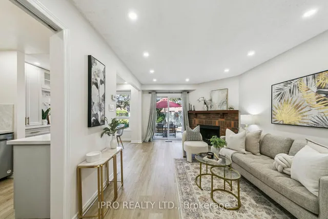 Additional image 11 of 3455 Caplan Cres Unit 3