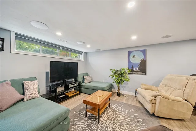 Additional image 20 of 1201 Kingsholm Dr