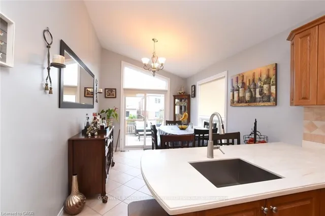 Additional image 17 of 17 Durrell Crt