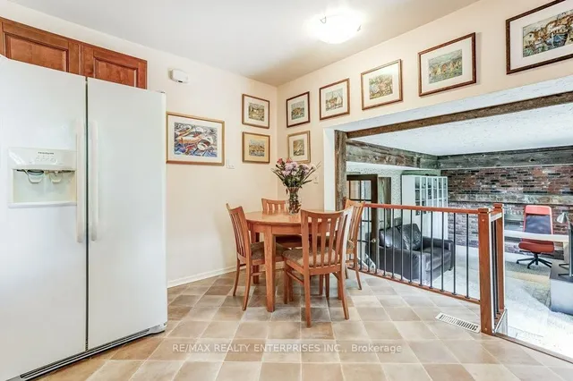 Additional image 20 of 1231 Kingsmead Cres