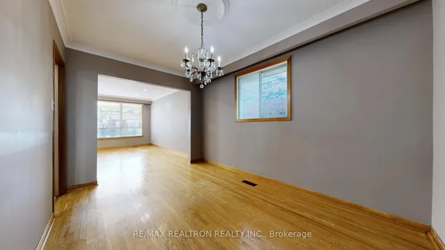 Additional image 13 of 14 Little Blvd