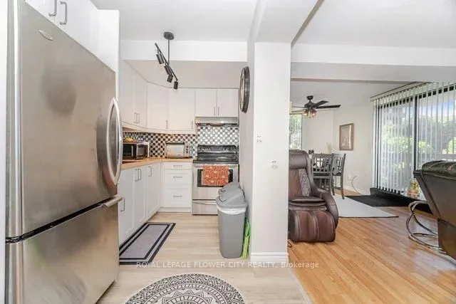 Additional image 8 of 150 Charlton Ave Unit 608