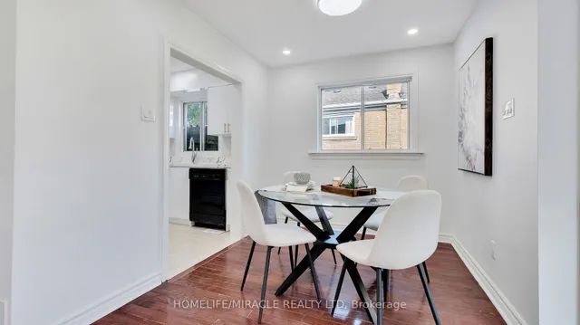 Additional image 17 of 8 Hollyhedge Dr