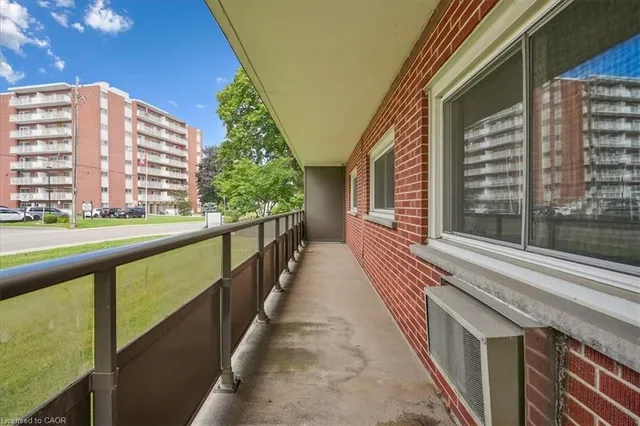 Additional image 25 of 11 Woodman Dr Unit 102