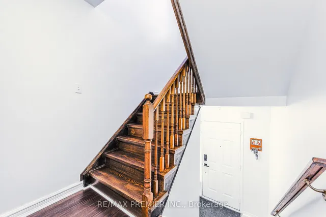 Additional image 5 of 77 Wilmont Crt